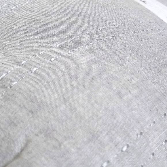 *Relisted* Tahari Home Set of 2 Euro Pillows Shams Pillow Inserts Chambray Blue - Picture 4 of 8